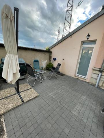 Studio Privee Vesoul -Wifi,Tv,Clim,Parking Gratuit 외부 사진