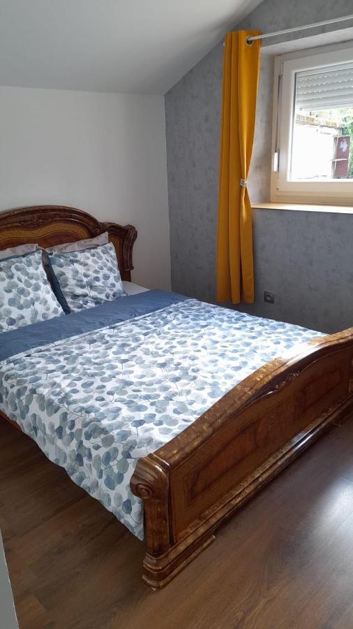 Studio Privee Vesoul -Wifi,Tv,Clim,Parking Gratuit 외부 사진